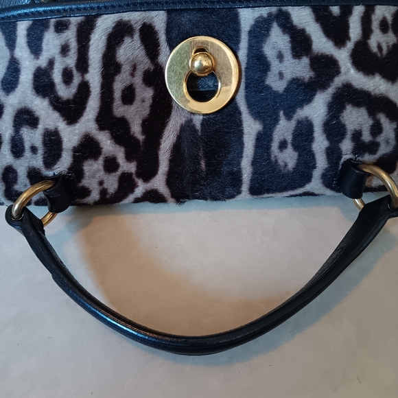 Yves Saint Laurent EUC ✨️ Black Leather Pony Hair Muse Two ways Bag - Picture 7 of 17